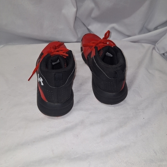 Under armour kids sneakers size 7Y - Picture 5 of 7